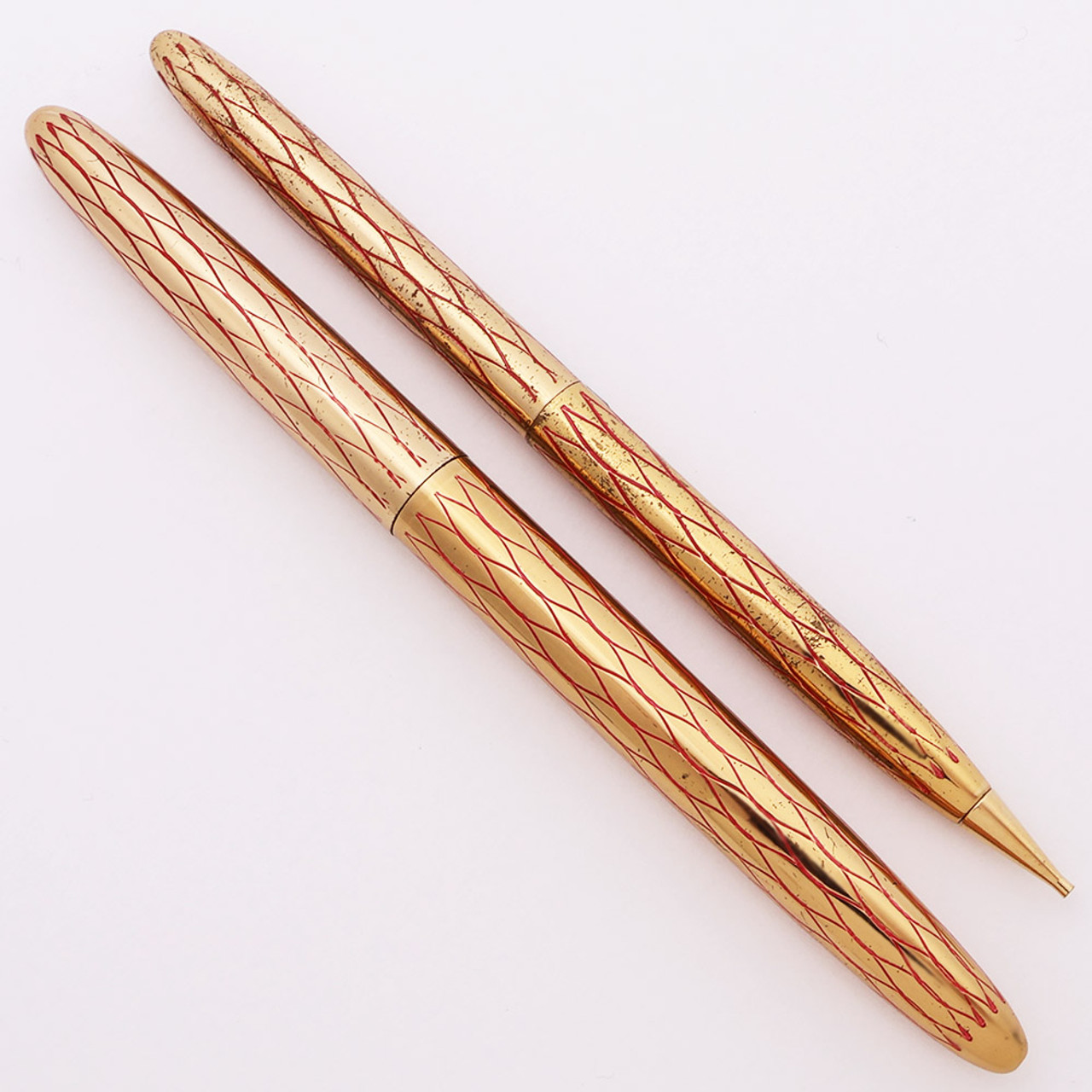 Lady Sheaffer IX Skripsert Fountain Pen & Pencil Set (1960s) - Gold Red Tulle, Medium Nib (Excellent, Works Well) Lady Sheaffer IX Skripsert Fountain Pen & Pencil Set (1960s) - Gold Red Tulle, Medium Nib (Excellent, Works Well)
