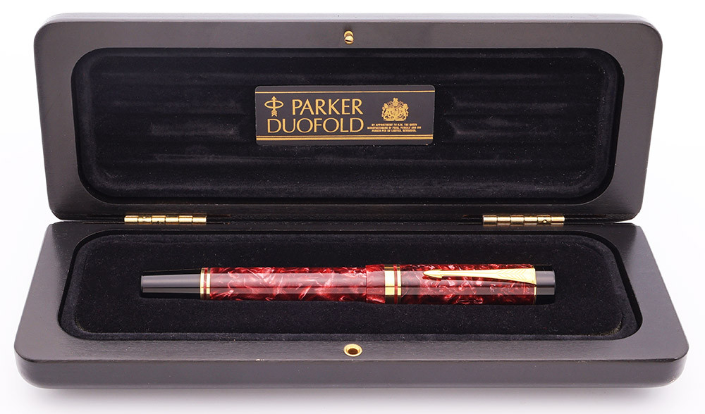 Parker Duofold Centennial Fountain Pen (1987) - Burgundy Marble