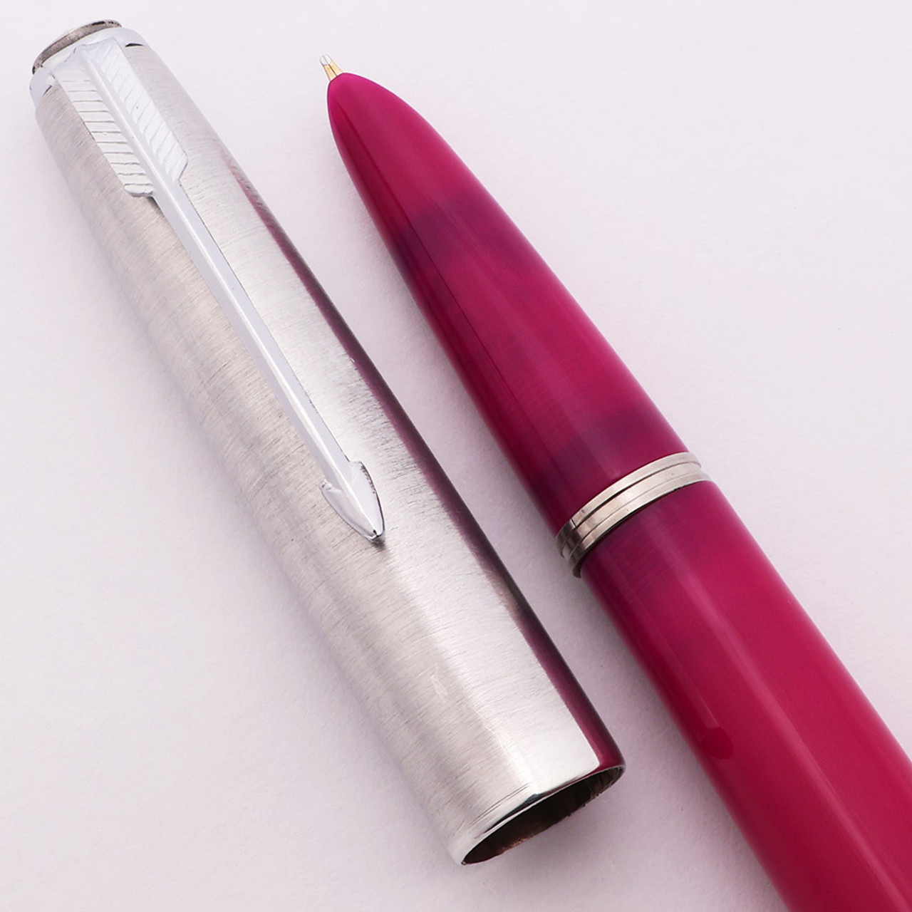 Parker 51 Ariel Kullock "Fantasy" Aerometric - Fuchsia Pink "Bell Bottom" Barrel, Lustraloy Cap, Medium Gold Nib (Excellent, Works Well)