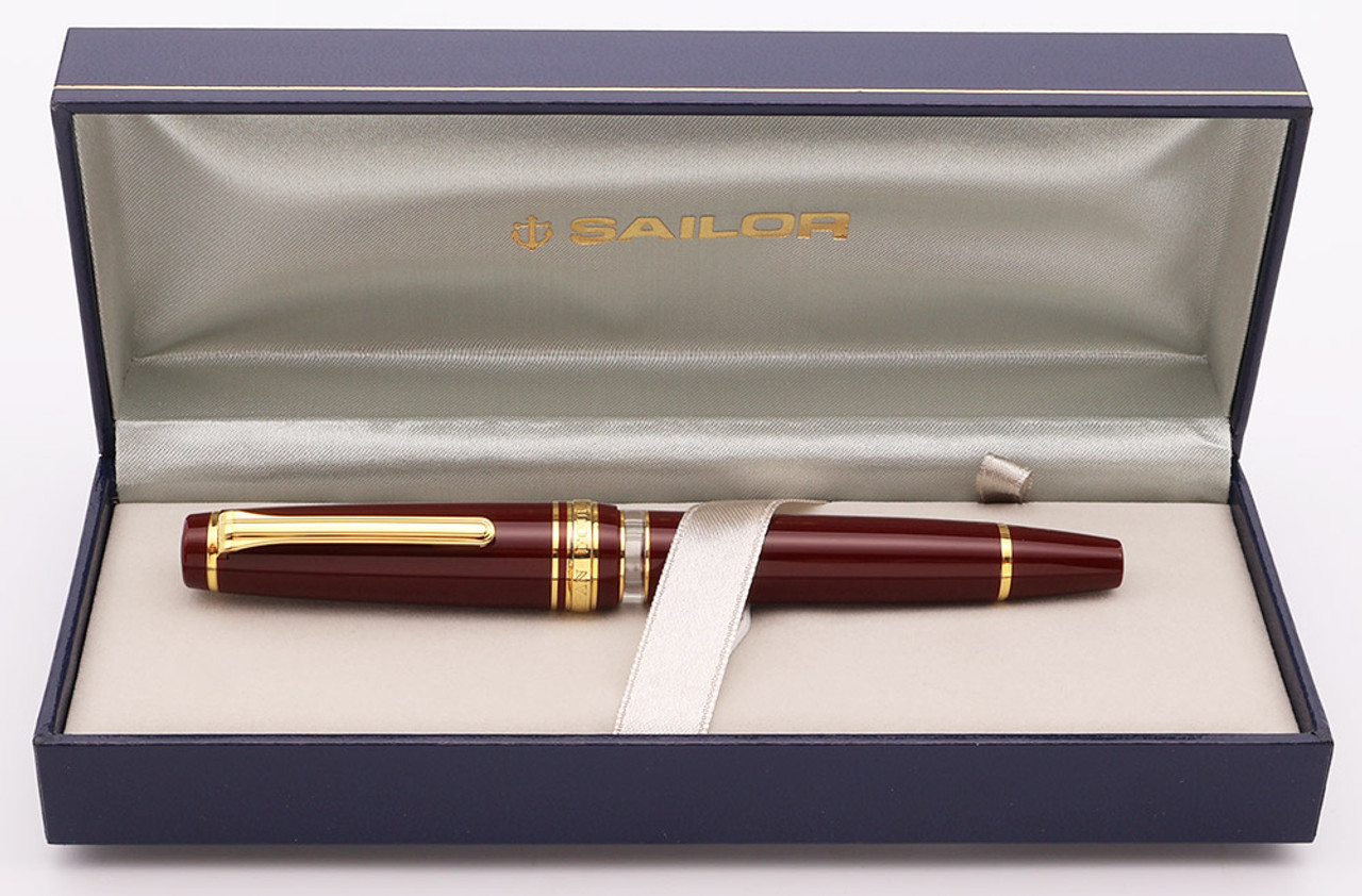 Sailor Pro Gear Realo Fountain Pen - Standard Size, Maroon w GT, H-EF 21k Nib (New in Box)