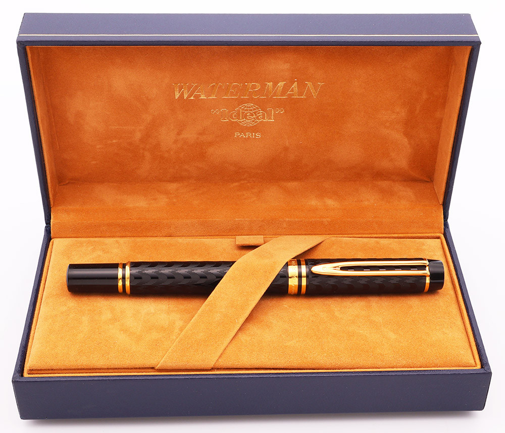 Waterman Le Man 100 Opera Fountain Pen (1990s) - Chased black, C/C