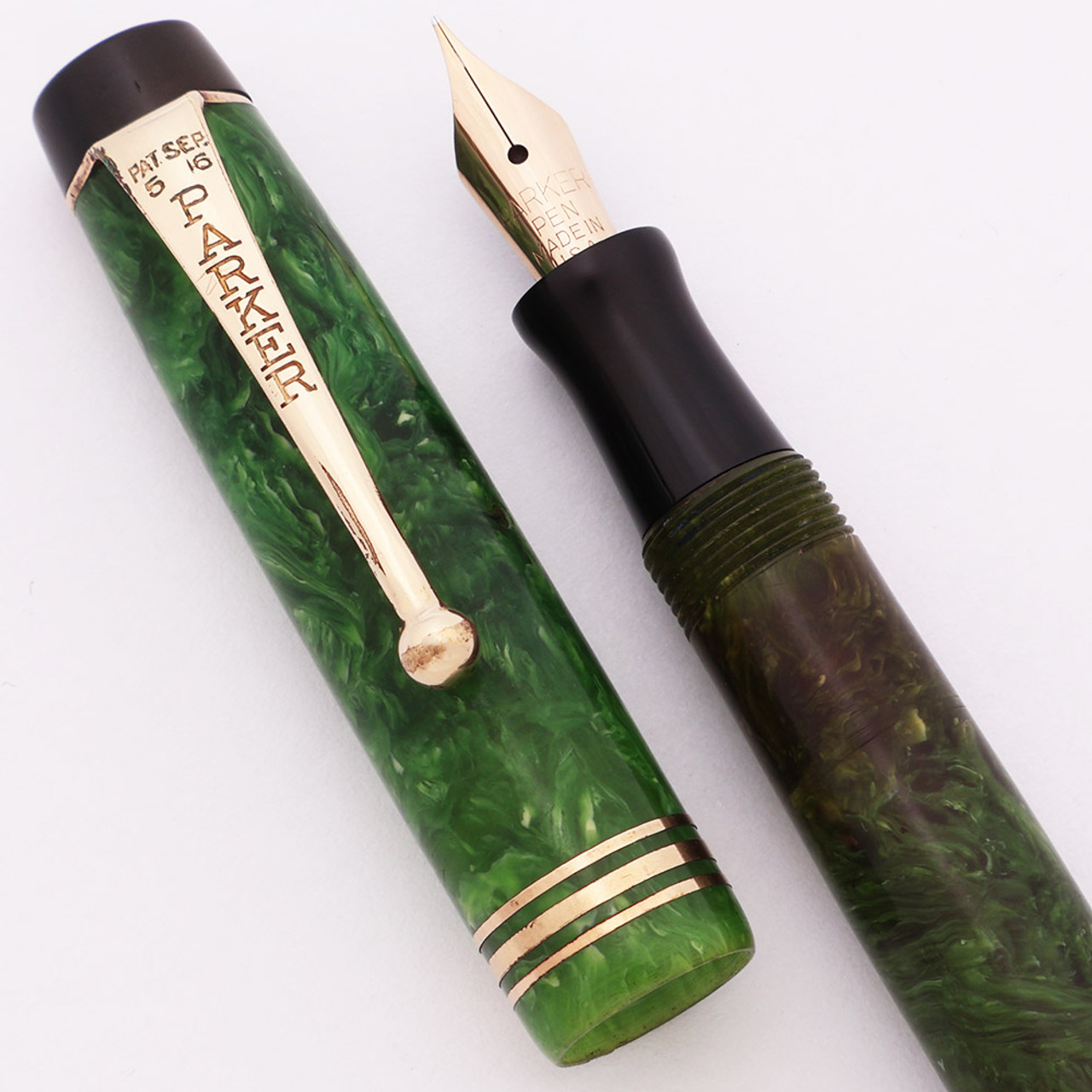 Parker Lady Duofold  Streamline Juniorette (1930s) - Jade, Button Filler, Fine Semi-Flex Parker Pen Nib (Excellent, Restored)