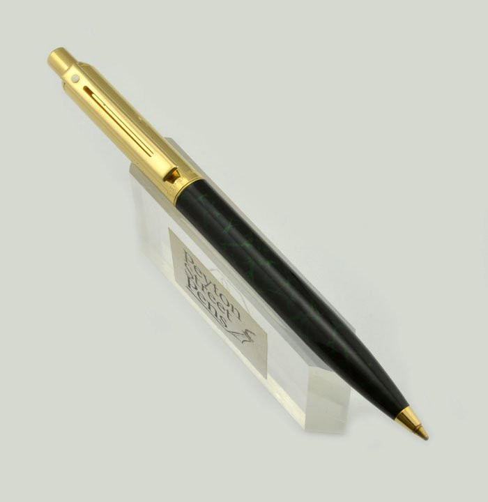 Sheaffer Sentinel (Modern) Ballpoint - Prototype? Green Marble, Gold Cap (Excellent)