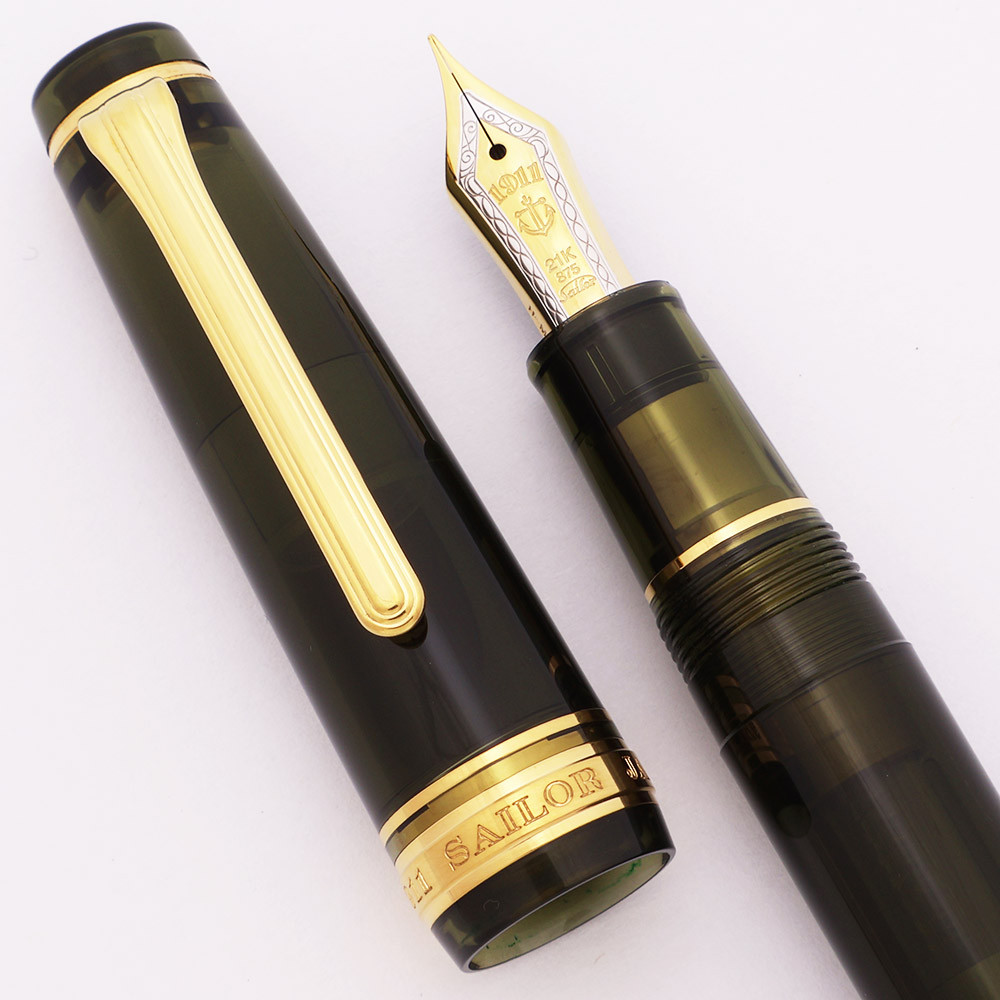 Sailor Wancher Pro Gear Fountain Pen - Champagne Dark Green w Gold Trim, C/C, 21k H-MF Nib (Excellent +, Works Well)