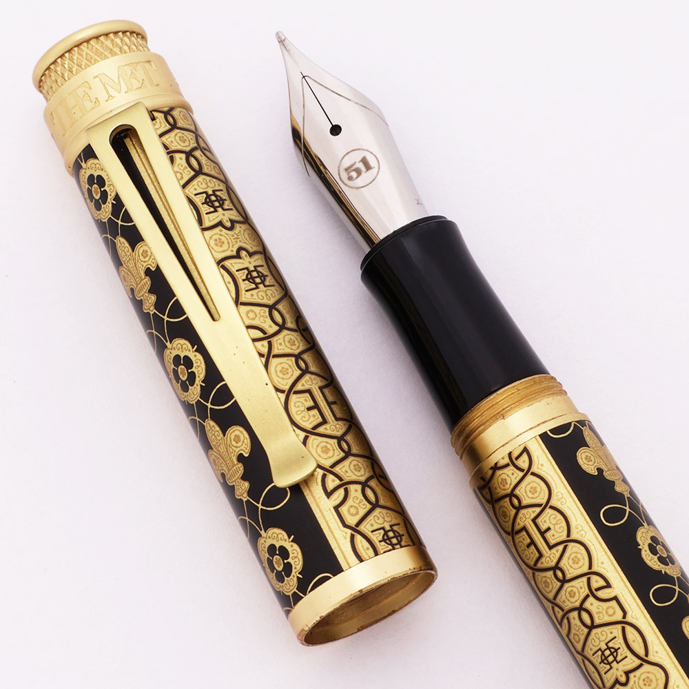 Retro 51 Tudor Fountain Pen (2022) - Brass w Elizabeth I Emblems,  C/C, Medium Steel Nib (Excellent +, Works Well)