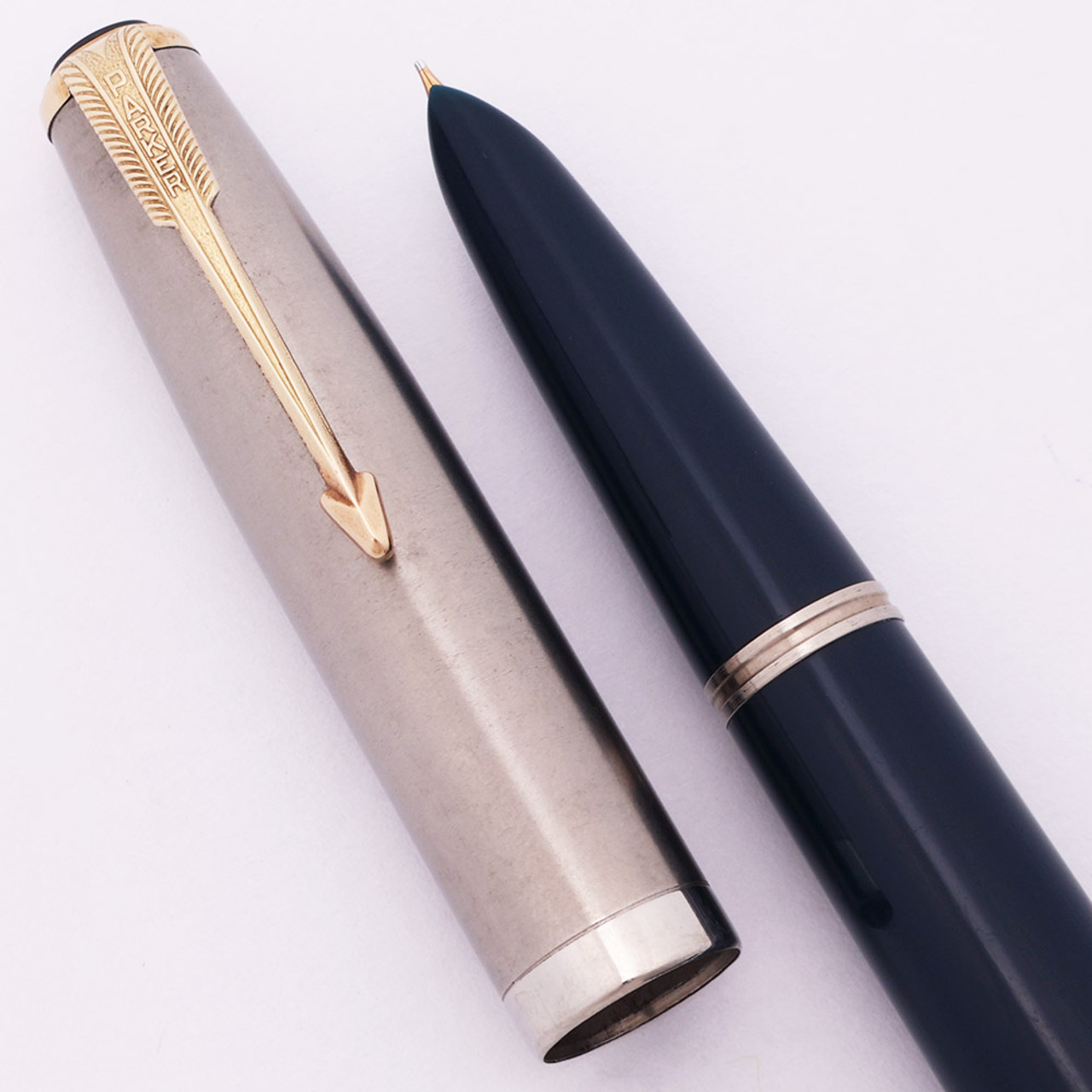 Parker 51 Vacumatic Fountain Pen (1940s) - Cedar Blue, Lustraloy Cap, Fine Gold Nib (Excellent +, Restored)