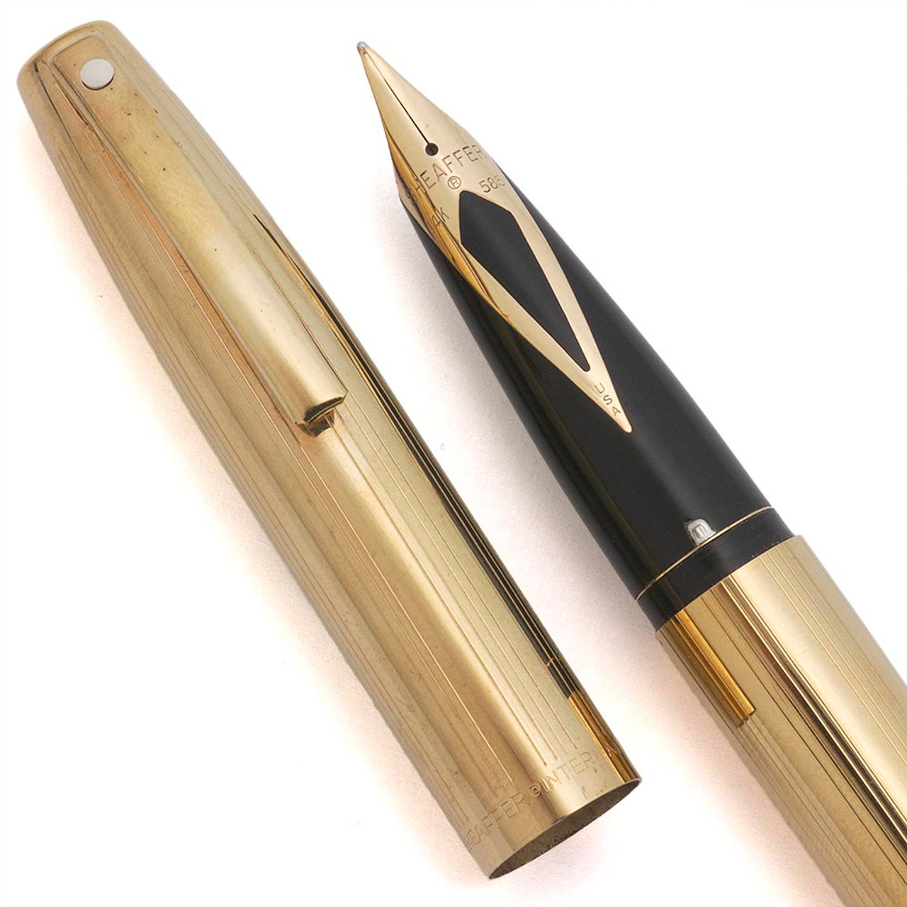 Sheaffer Stylist 727 Fountain Pen (1970s, Argentina) - Gold