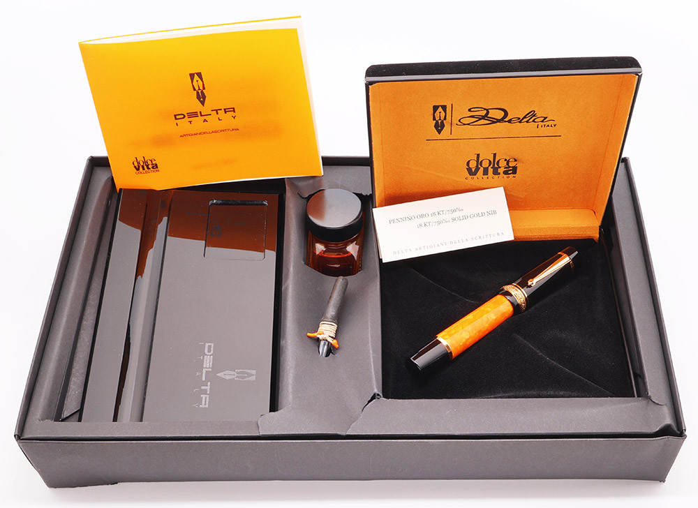 Delta Dolcevita Oversize Fountain Pen - Orange & Black, Vermeil C/C, 18k Fine (Mint in Box, Works Well)