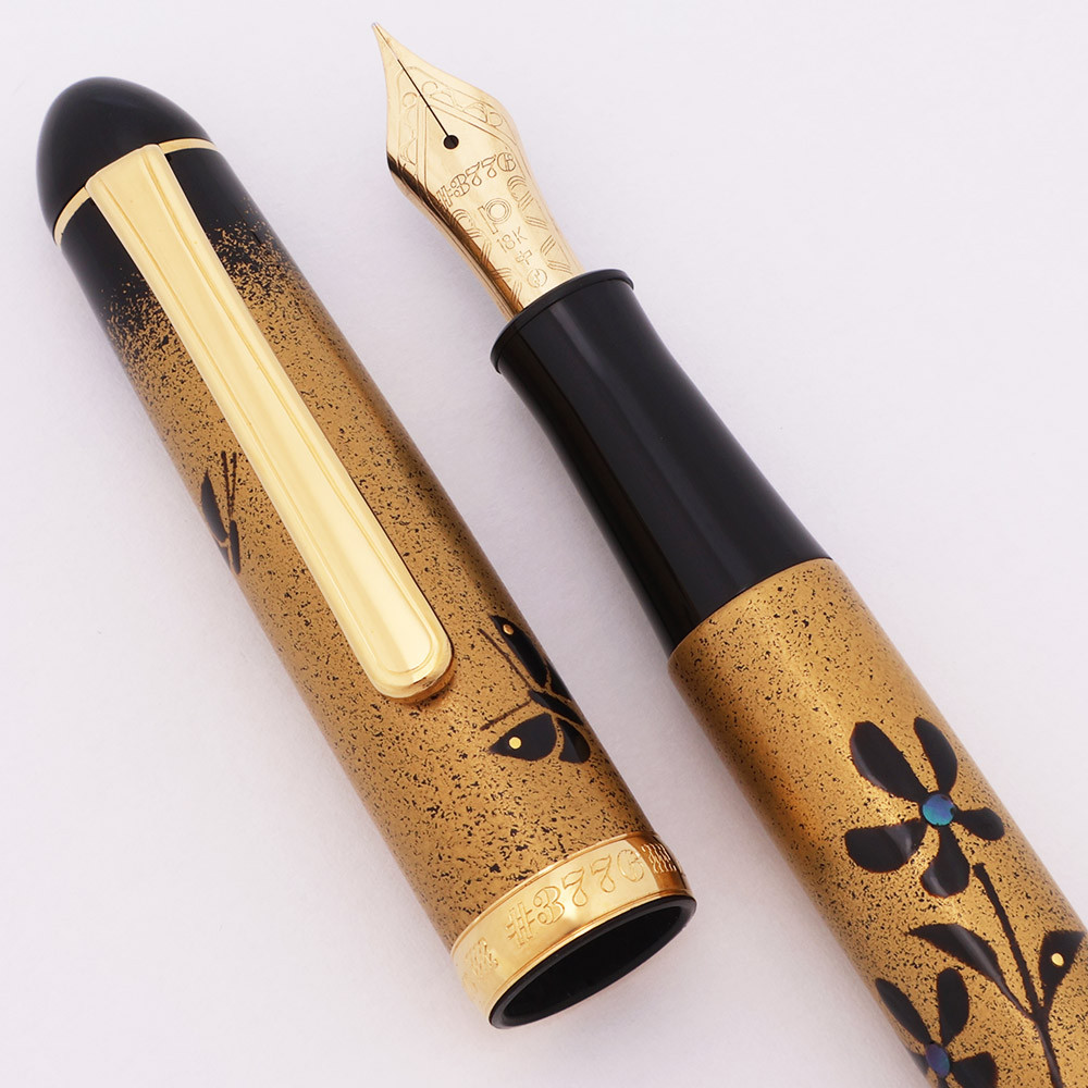 Platinum 3776 Fountain Pen - Gold Maki-e Over Black w Gold Plated Trim, 18k Fine Nib (Excellent +, Works Well)