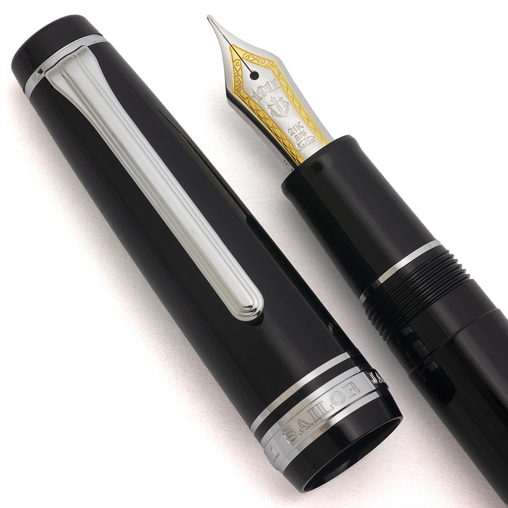 Sailor Pro Gear Fountain Pen Black w Rhodium Trim, C/C, Hard-Medium (H-M)  21k Nib (Mint in Box, Works Well)