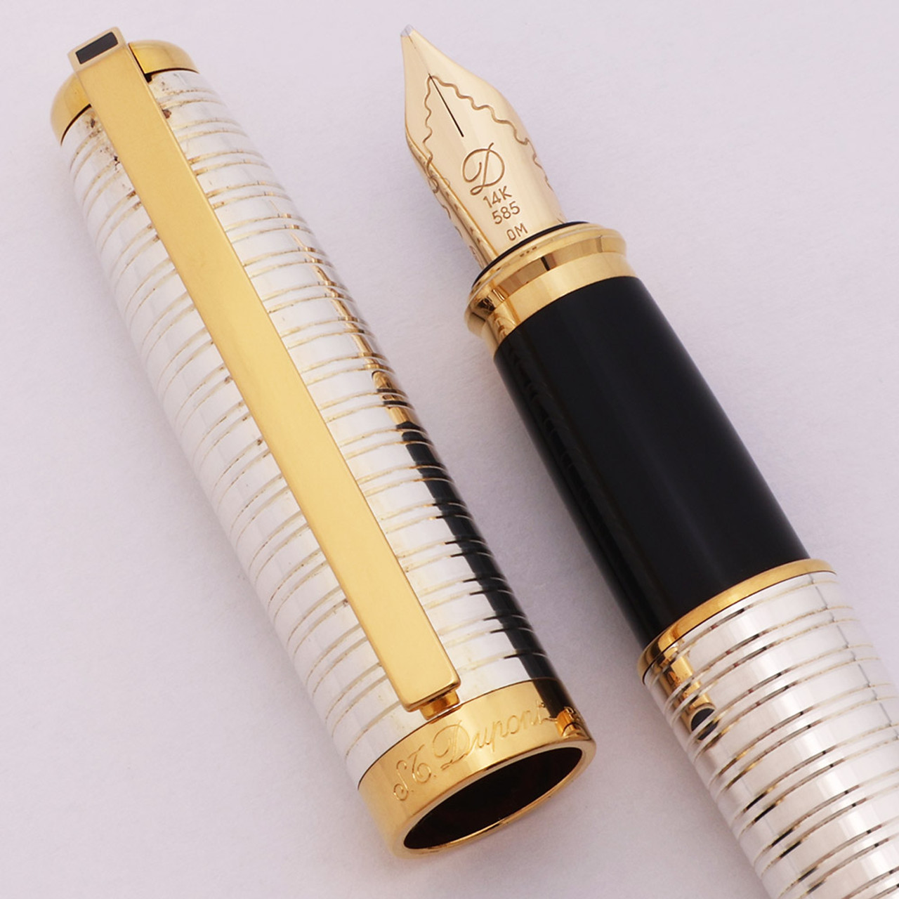 S T Dupont Fidelio Fountain Pen - Bicolor, 14K Oblique Medium Nib (Near Mint, Works Well)