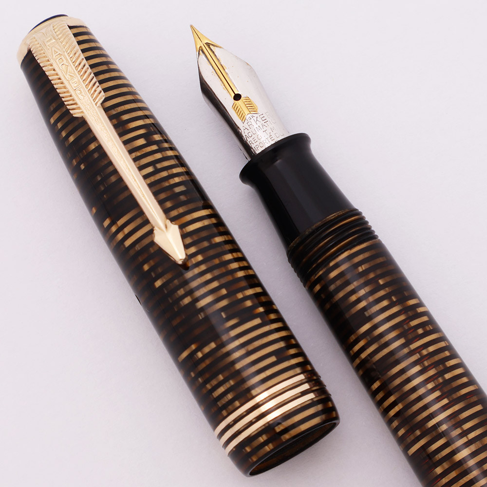 Parker Vacumatic Standard Fountain Pen (Canada, 1939) - Golden