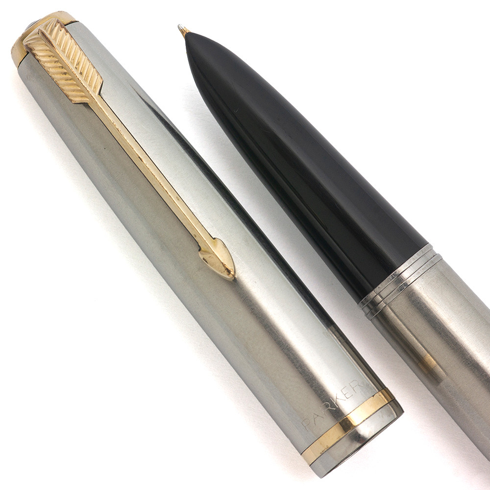 Parker 51 Aerometric Fountain Pen (1951) - Flighter w Gold Plated
