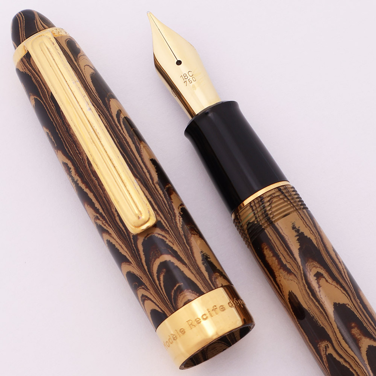Recife Modele Depose Oversized Fountain Pen (France, 1997) - Olive Ripple Ebonite, C/C, Medium Flexible 18k Nib  (Excellent,  Works Well)