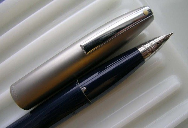 Sheaffer Imperial II Deluxe Fountain Pen - New Old Stock 
