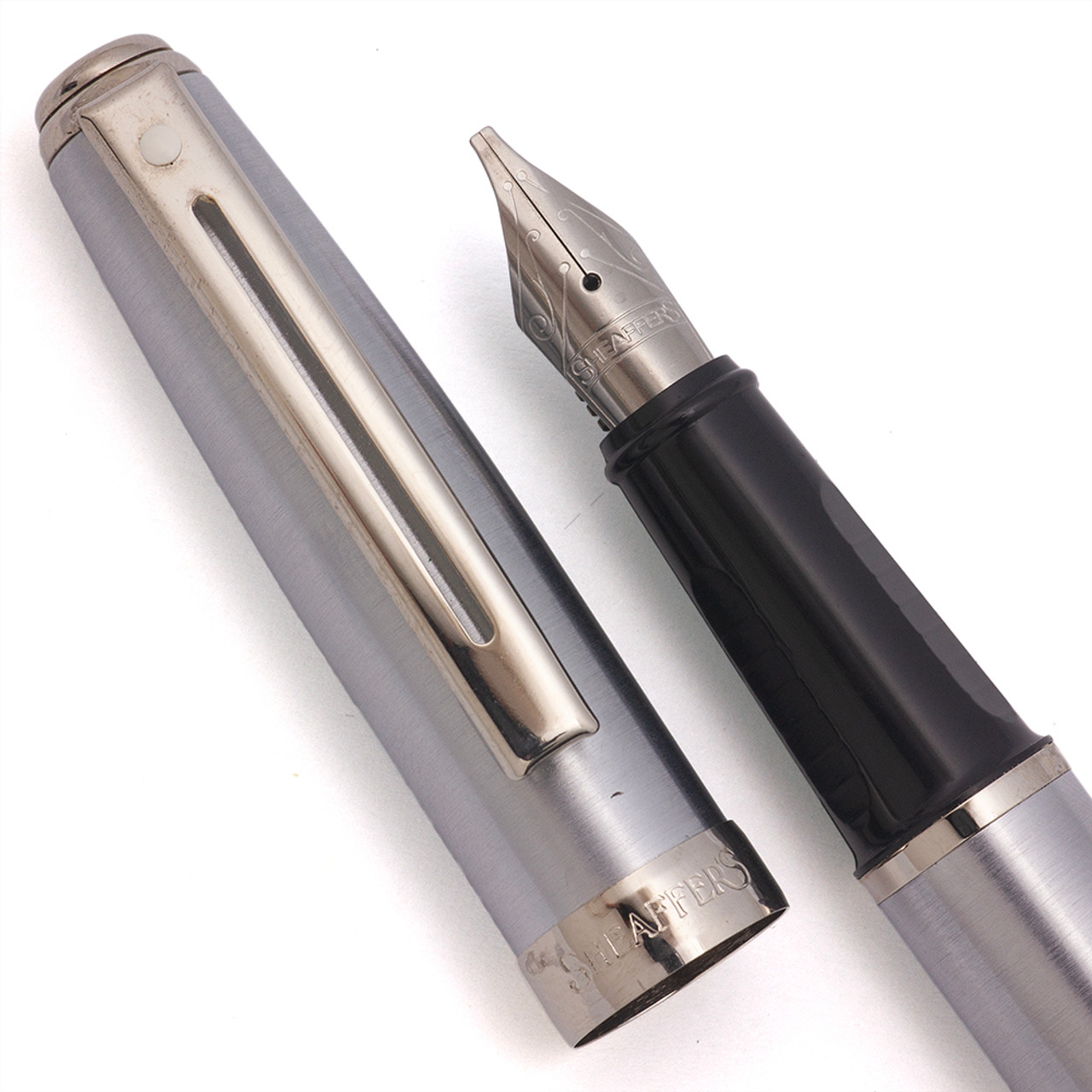 Sheaffer Prelude Fountain Pen (USA) - Brushed Chrome, Medium Italic Nib (New Old Stock)