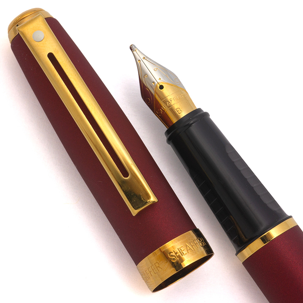 Sheaffer Prelude Fountain Pen  - Cranberry Matte w GT, C/C, Broad Steel Nib (New Old Stock)