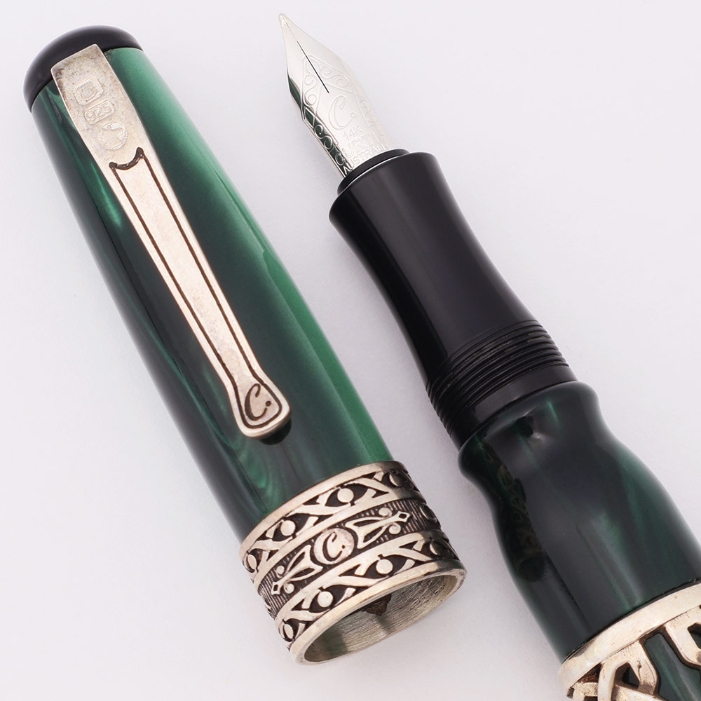 Curtis Australia Luxury Fountain Pen - Sterling Celtic Knot Trim, Clover Green Resin, Medium 14k Nib  (New Old Stock)
