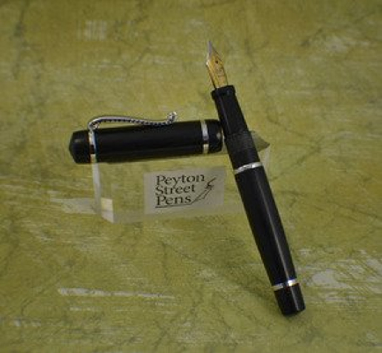 Bexley 2010 Owners Club Ltd Edition - New in Box Bexley 2010 Owners Club Ltd Edition - New in Box