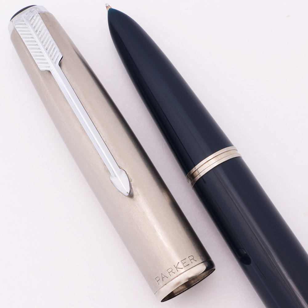 Parker 51 Aerometric Fountain Pen (1951) - Midnight Blue w Lustraloy Cap, Fine Gold Nib (Excellent +, Works Well)