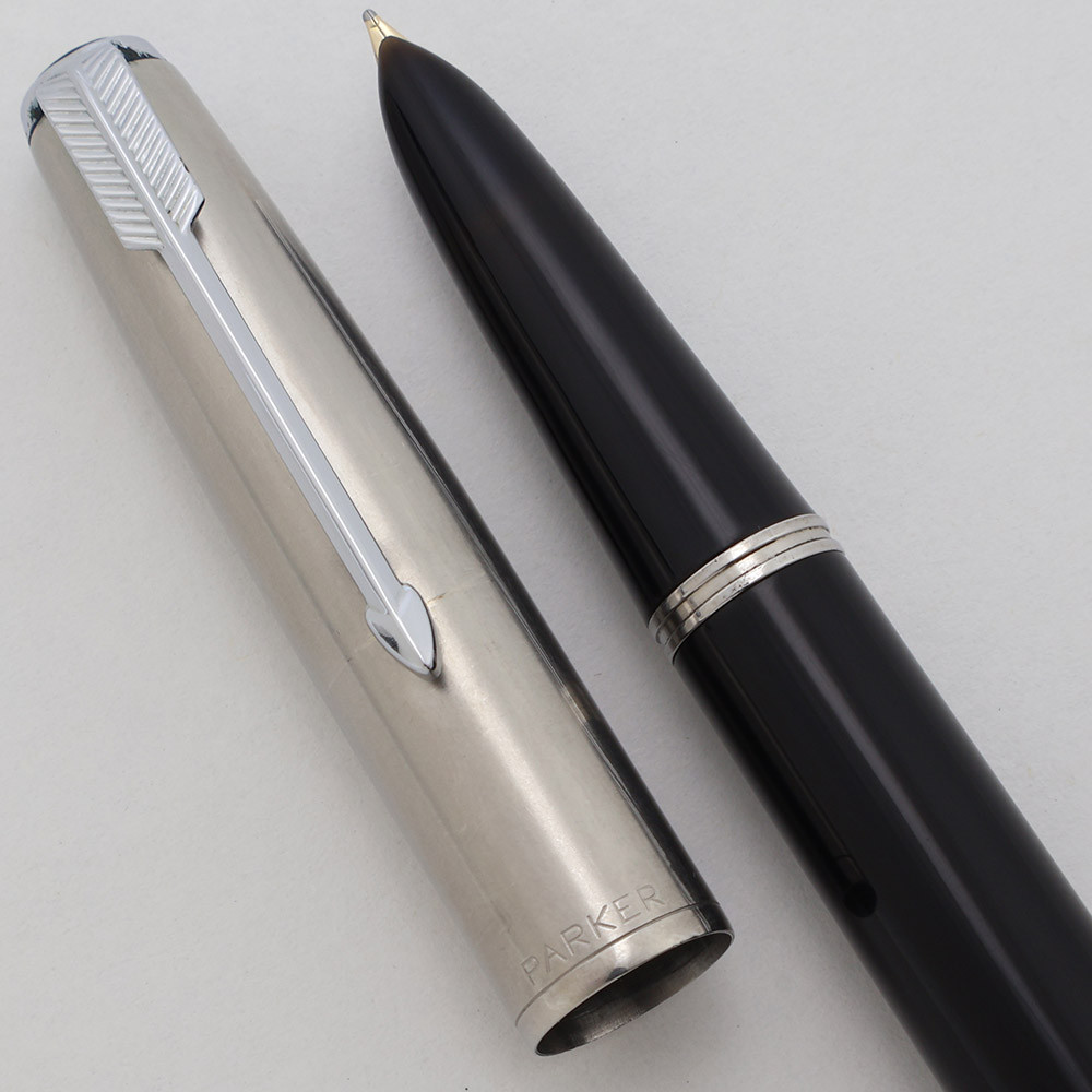 Parker 51 Aerometric Fountain Pen (UK, 1950s) - Black w Lustraloy Cap, Medium Gold Nib (Excellent, Works Well)
