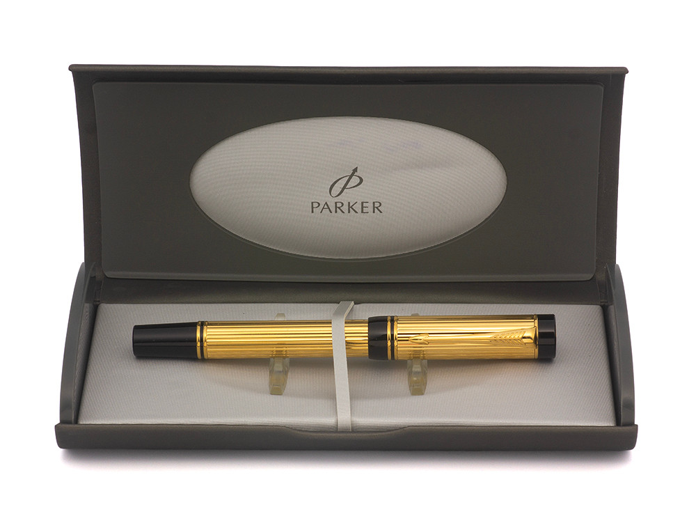 Parker Duofold International Rollerball Pen (1993) - Godron Gold w Black Ends (Excellent + in Box, Works Well)