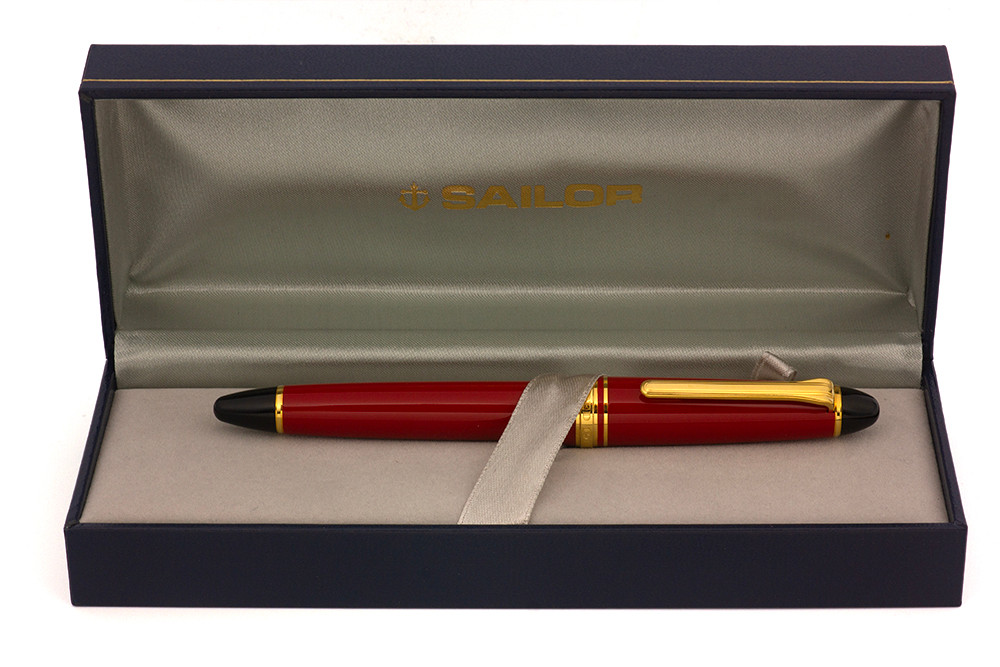 Sailor 1911 S "Colors" Fountain Pen - Standard Size, Red w Black Finials, 14k H-EF Nib (Near Mint in Box, Works Well)