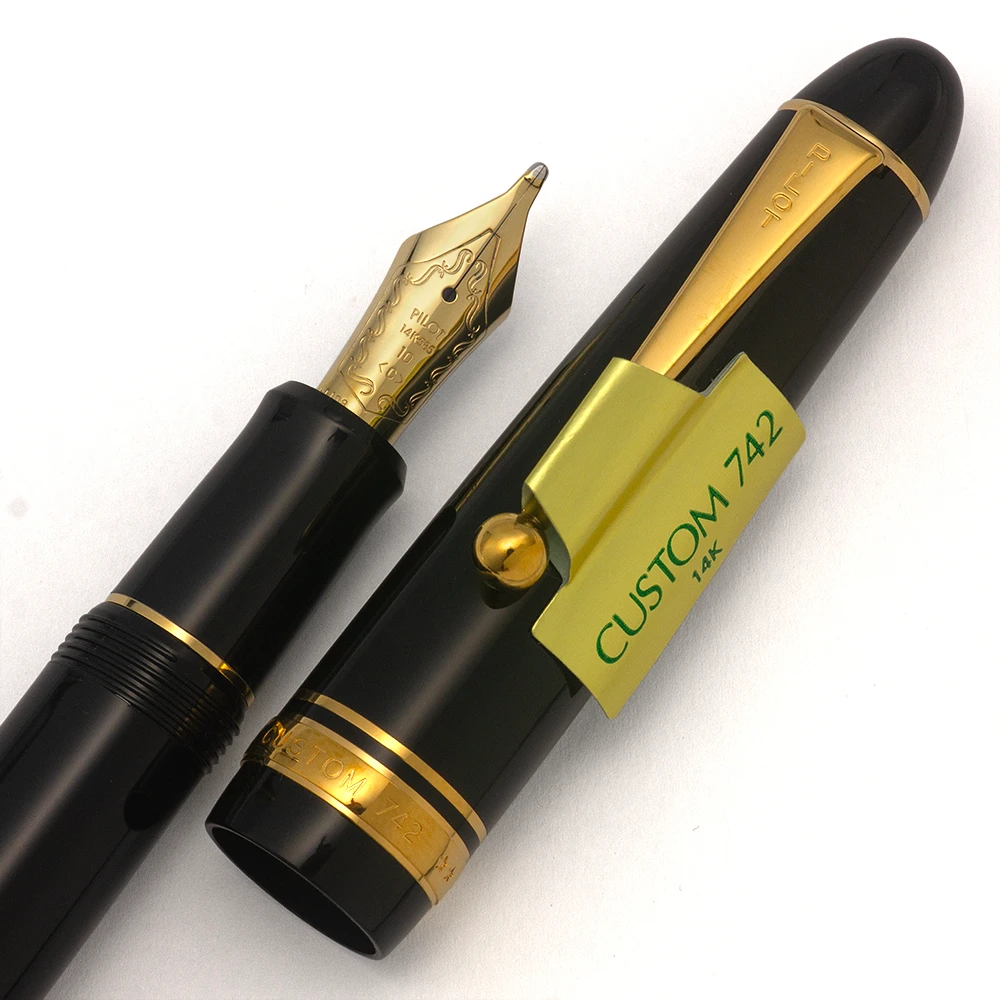 Pilot Namiki Custom 742 Fountain Pen (2003) - Black w Gold Trim, C/C,  14k Nibs (New)