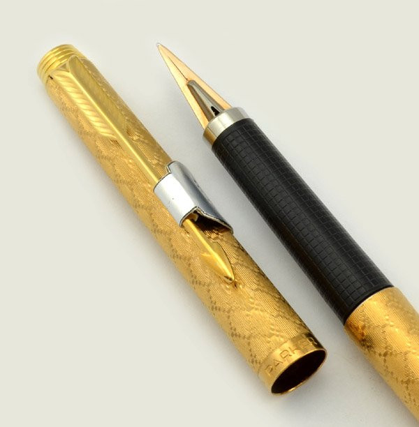 Parker 180 Fountain Pen - Place Vendome Gold Plated Series, Milleraes (Lined), Reversible 14k Nib  - New Old Stock