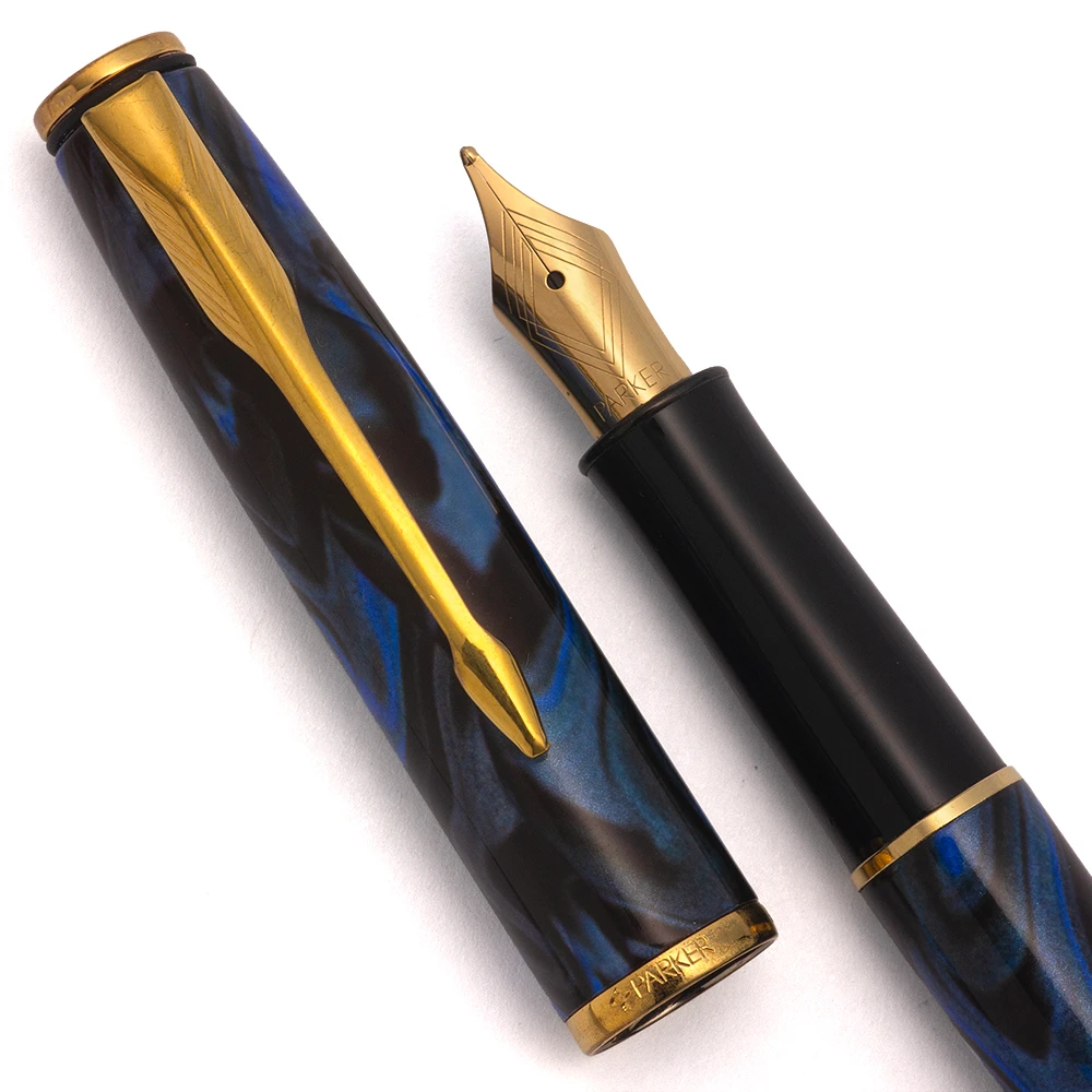 Parker Insignia Fountain Pen (1997) - Laque Winter Blue w GT, C/C, Medium GP Nib (Excellent + , Works Well)