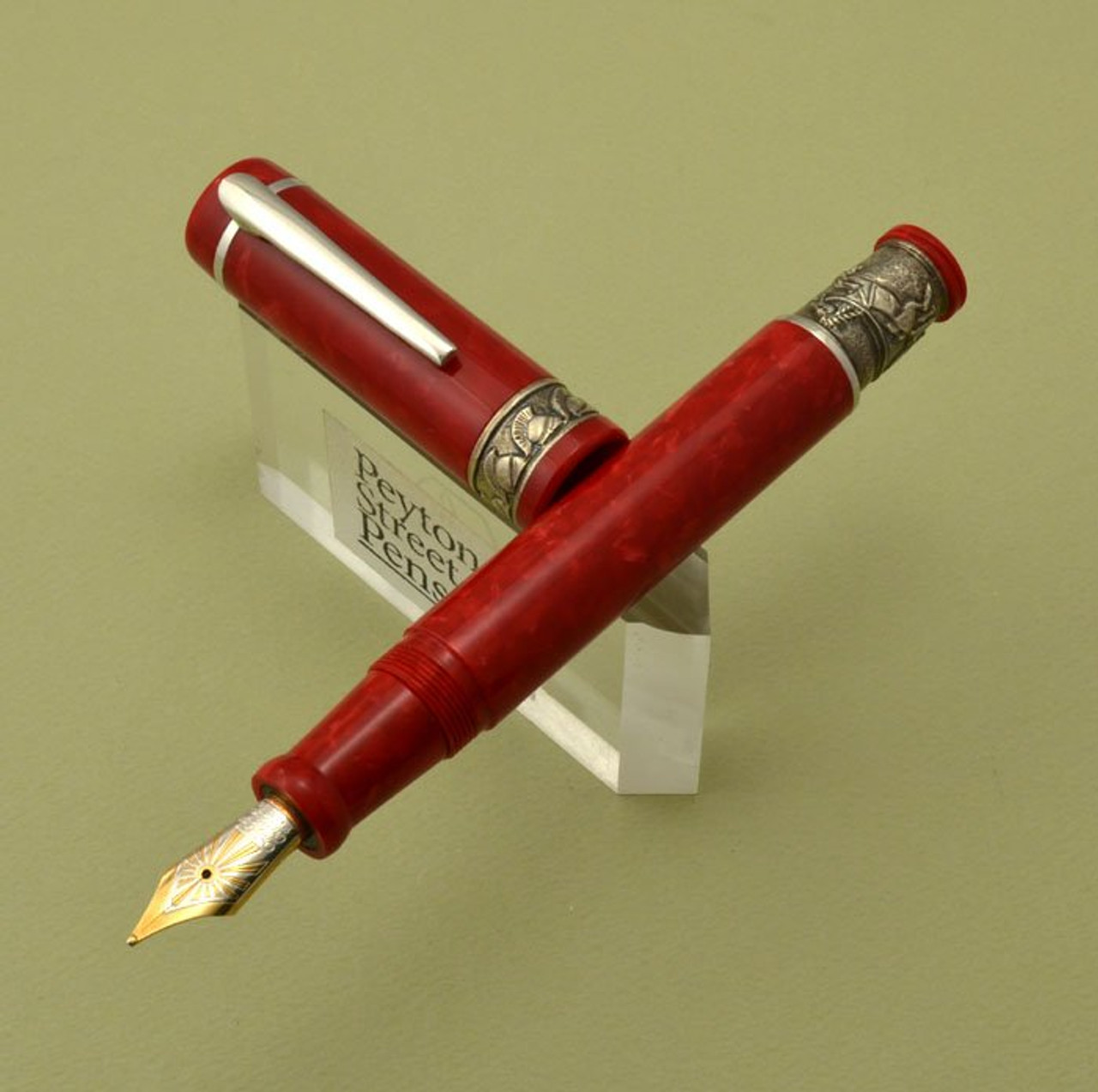 Delta Julius Caesar Ltd Ed Fountain Pen - Cartridge/Converter Version, 18k Broad Nib (Mint)