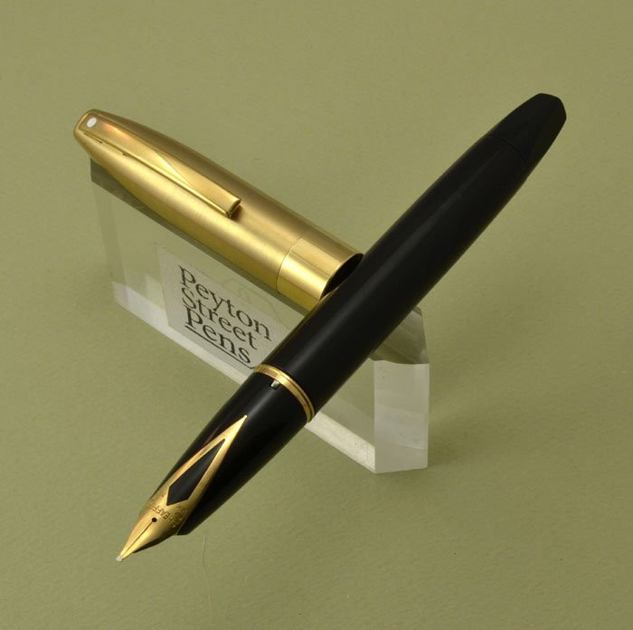 Sheaffer LEGACY 1 - Brushed Gold Cap, Black Body, Stub Nib
