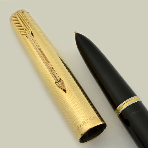 Parker 51 Vacumatic 1946 - Black, GF Converging Lines Cap, Arrow