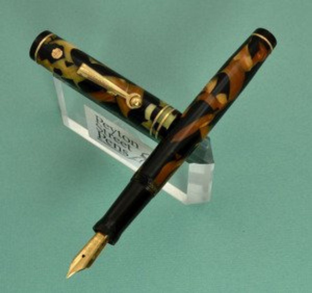 Wahl Gold Seal Fountain Pen 1930s - Black & Pearl, Fine Signature Nib (Excellent Restored)
