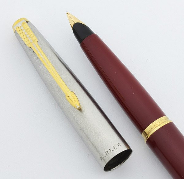 Parker 45 Fountain Pen - Red, Gold Trim, 14k Medium Nib (Very Nice