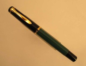 Pelikan M150 Fountain Pen - Old Style, Black, Medium (Excellent