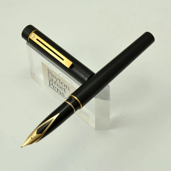 Sheaffer TARGA 1003 Fountain Pen Early Version - Matte Black, 14k Medium (Very Nice, Pre-Owned)