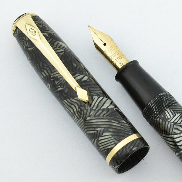 Conway Stewart 28 Vintage Fountain Pen - Hatched Black, Extra Fine