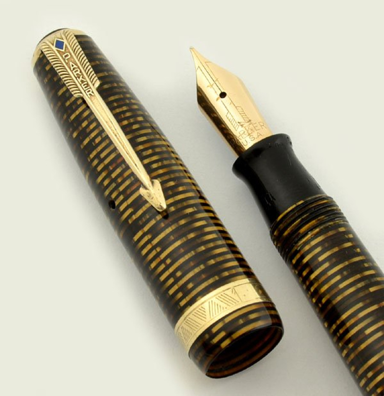 Parker Vacumatic Major Fountain Pen - 1945, Golden Pearl, Fine (Excellent, Restored)