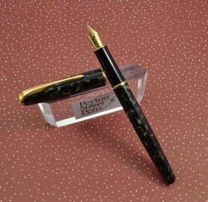 Parker Sonnet Fountain Pen - Lacque Midnight Blue, Gold Plated