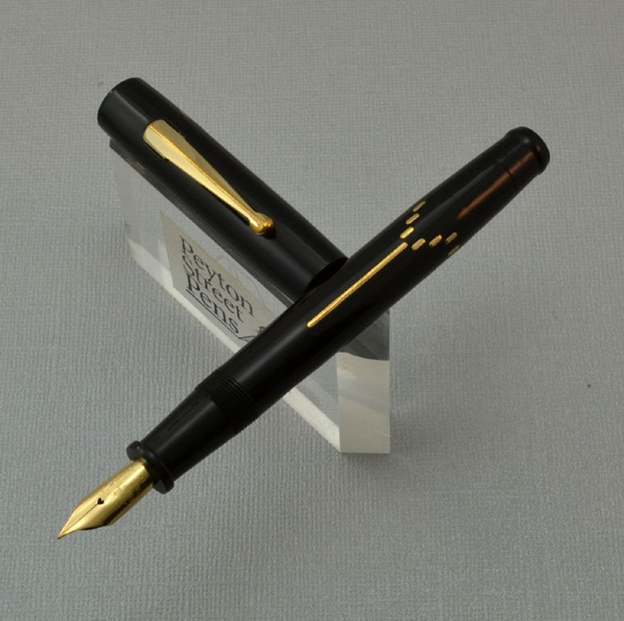 Chilton Wing-Flow Fountain Pen - Full Size, A5 Inlay Design, Black, Fine Flex Nib (Restored)