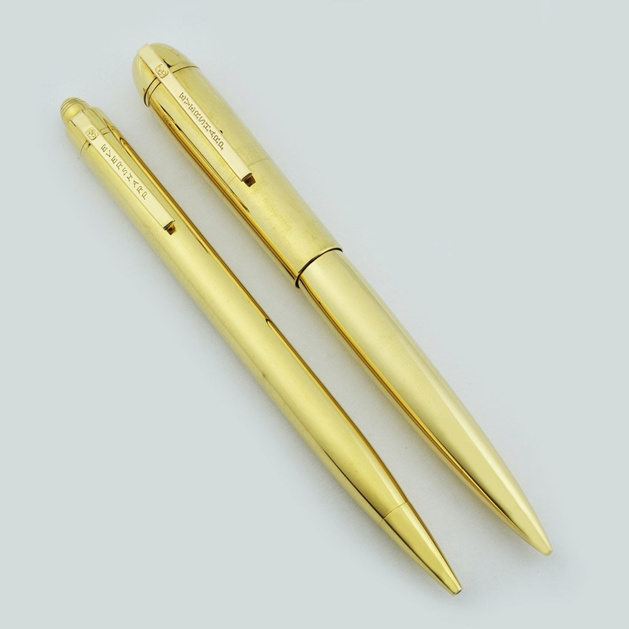 貴重ビンテージ　EVERSHARP SKYLINE 14金張キャップ Eversharp Skyline Fountain Pen - Solid Gold Barrel & Cap