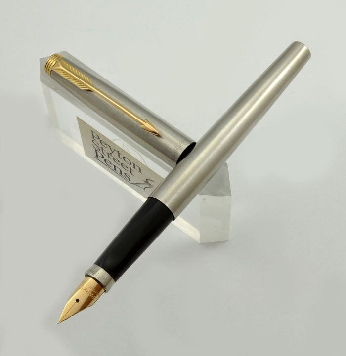 Parker 75 Fountain Pen - Flighter, US-made, Dish Tassie, Extra Fine 14k Nib (Excellent)