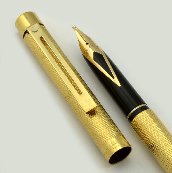 Sheaffer TARGA 1009S Fountain Pen - Gold Barleycorn, Broad  (Excellent, w Converter)