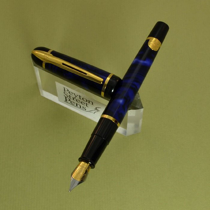 Waterman Phileas Fountain Pen Deluxe Boxed Set - Blue Marble