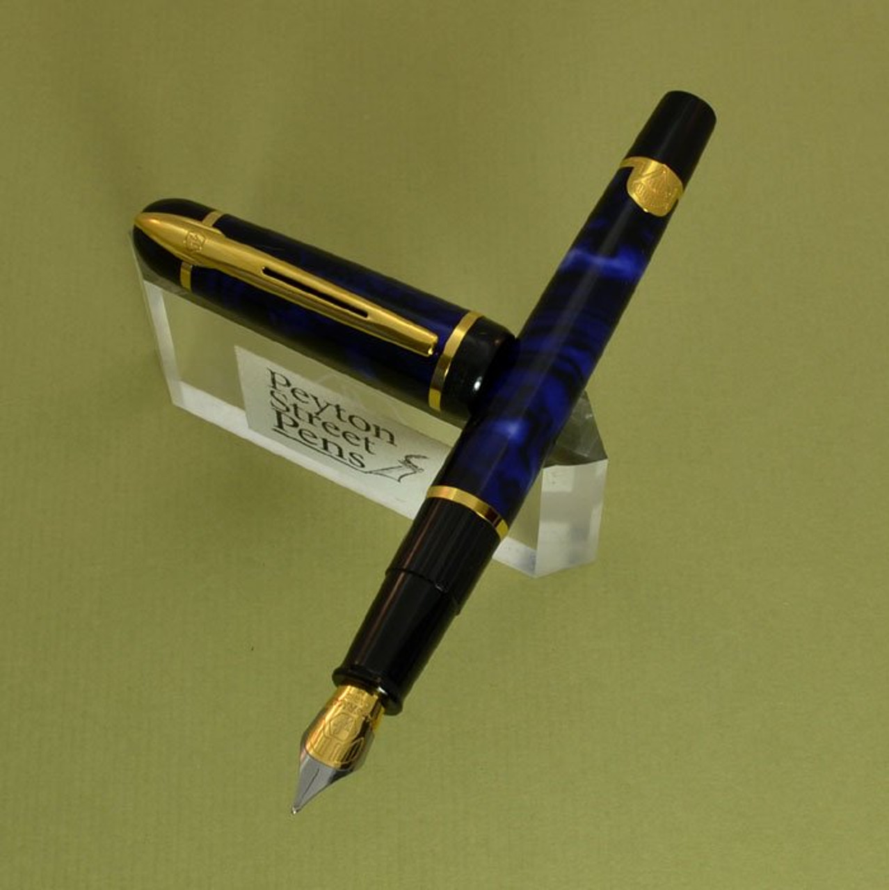 Waterman Phileas Fountain Pen - Blue Marble, Medium (Excellent)