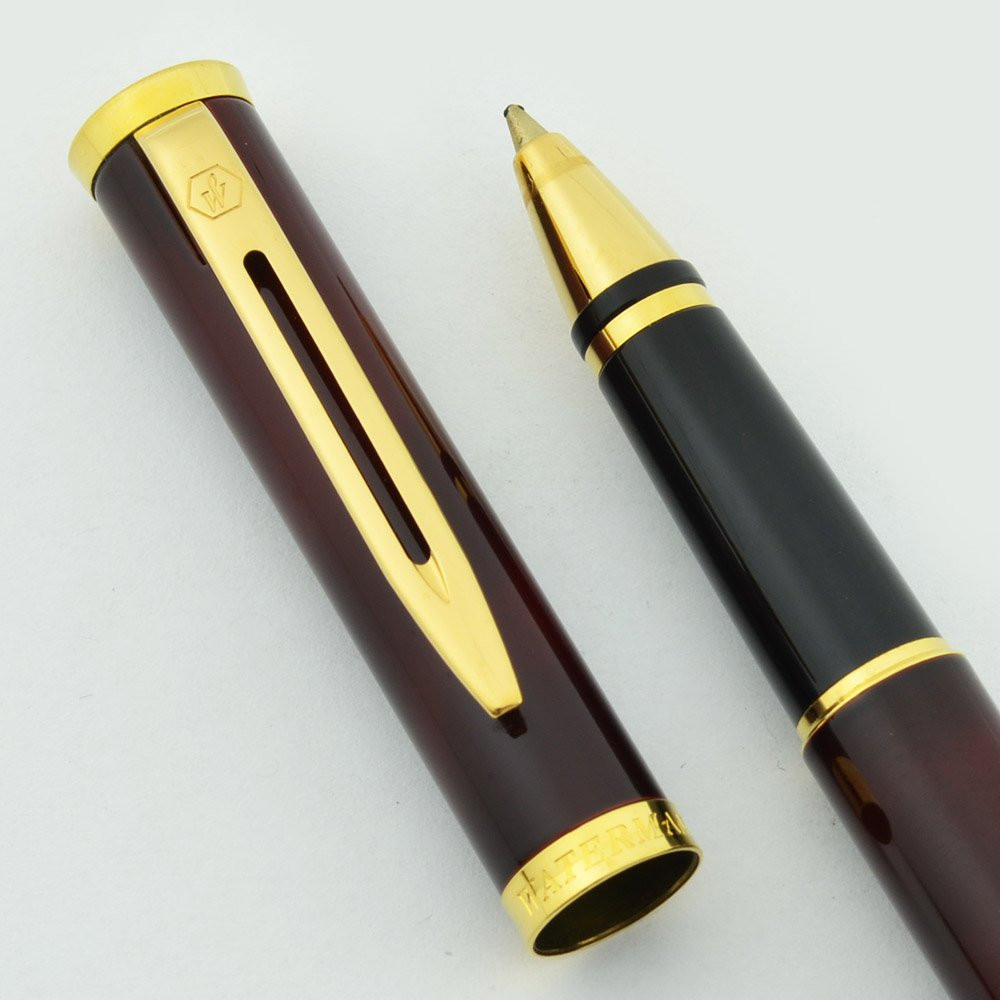 Waterman Preface Rollerball Pen - Thriller Red Lacquer, Gold Trim