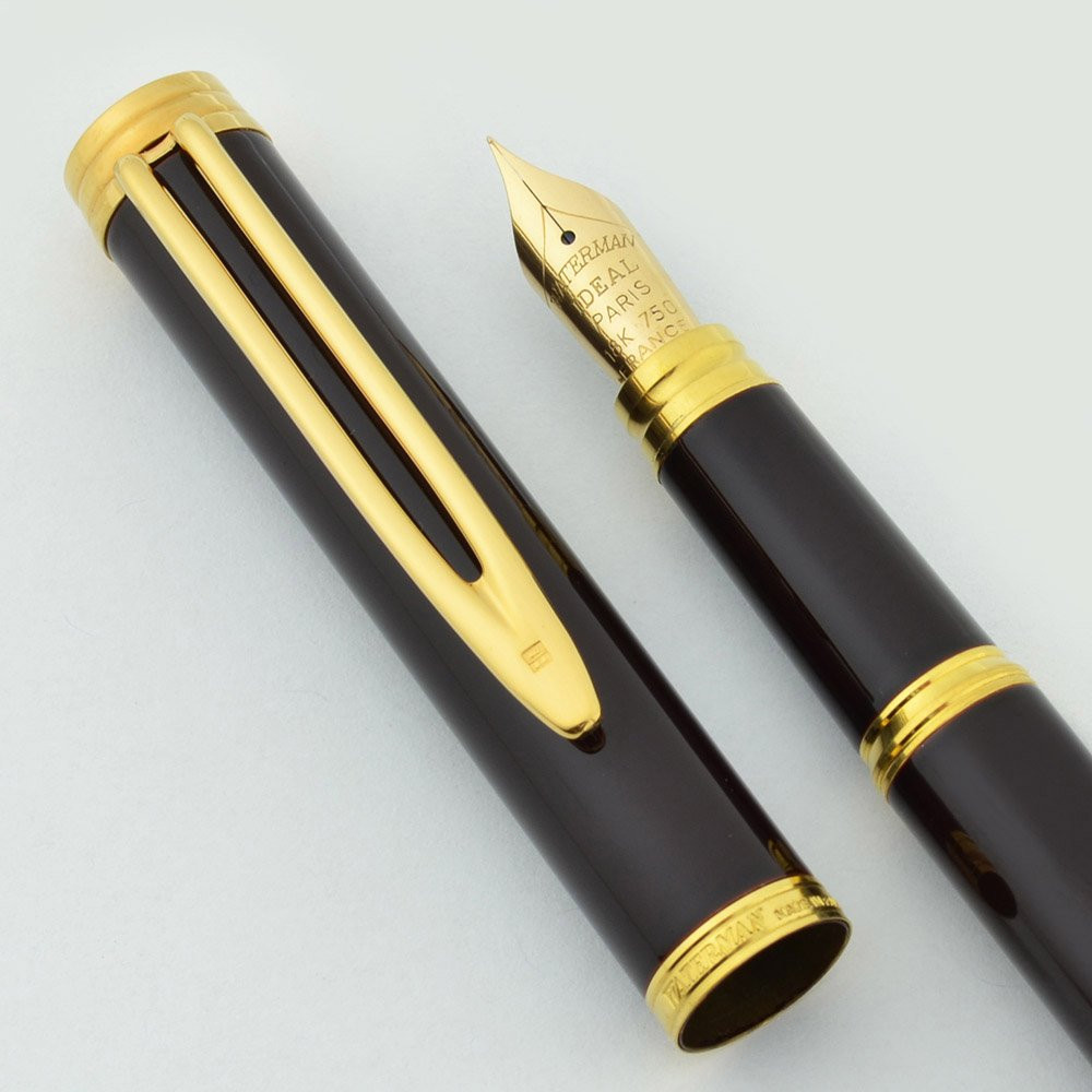 Waterman Gentleman Fountain Pen - Burgundy Lacquer, Gold Trim