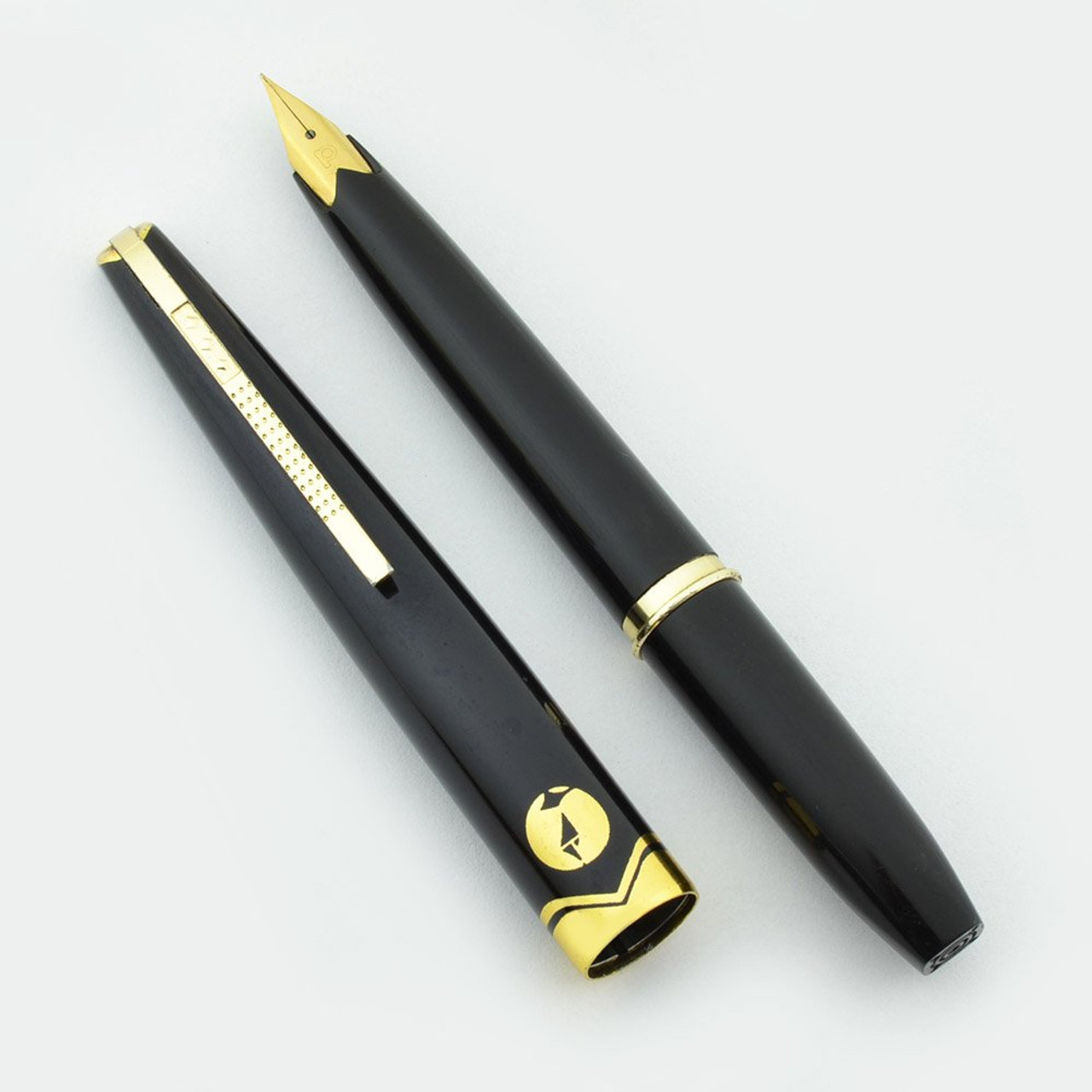 Platinum Pocket Fountain Pen - 1960s, Black w Gold Trim, Gold Plated Fine Nib (Excellent)