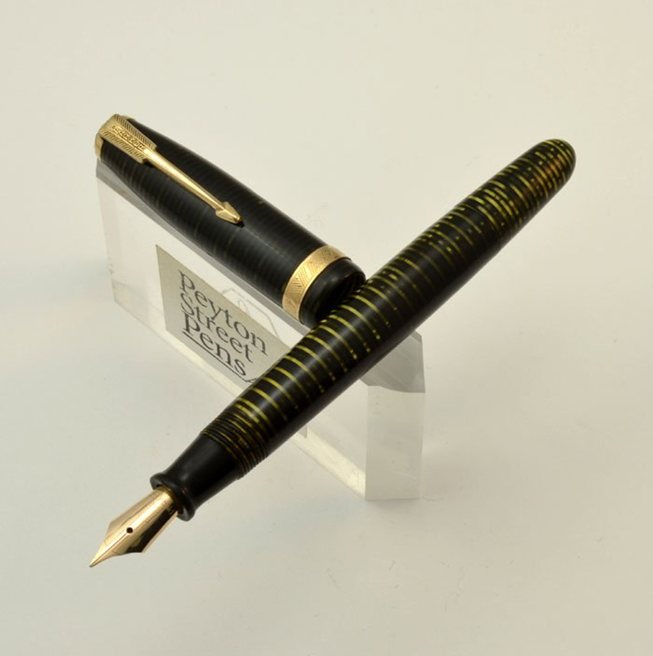 Parker Vacumatic Fountain Pen - Standard, Canada 1953, Green (Excellent, Restored)